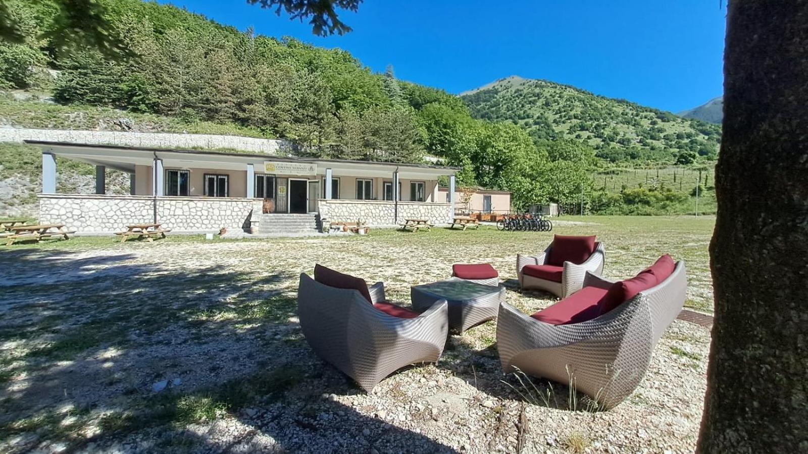 Orsa Maggiore Rifugio Campoli Appennino Esterno foto
